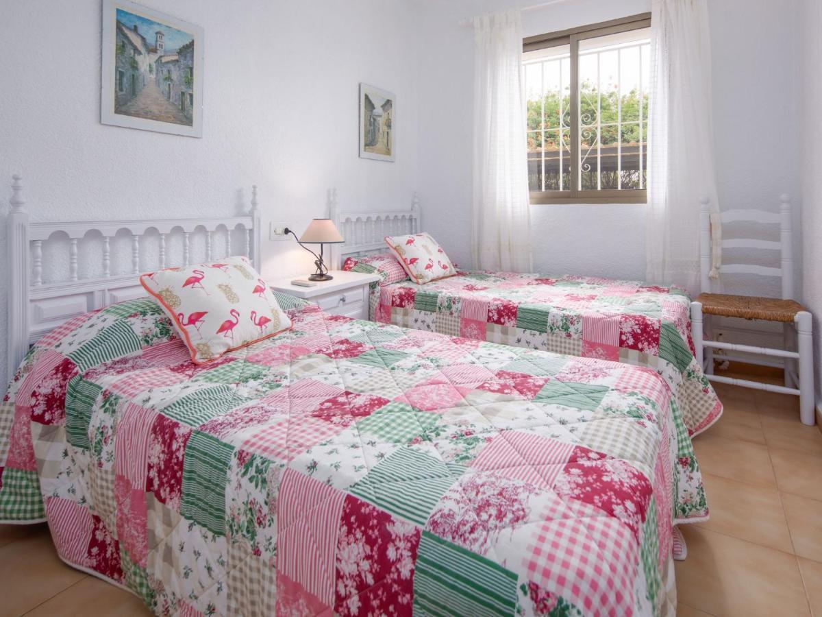 Apartment Nueva Playa Les Deveses Dış mekan fotoğraf