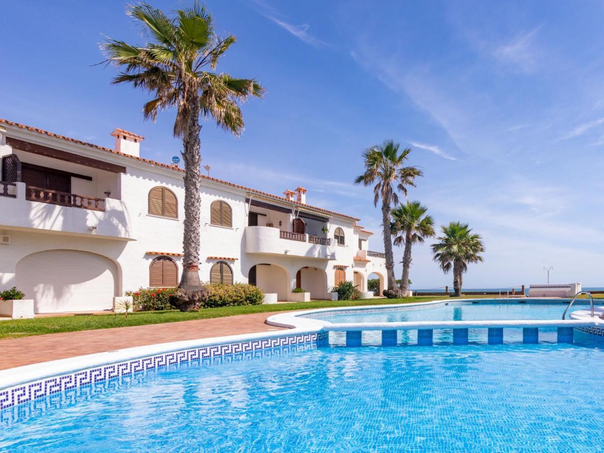 Apartment Nueva Playa Les Deveses Dış mekan fotoğraf