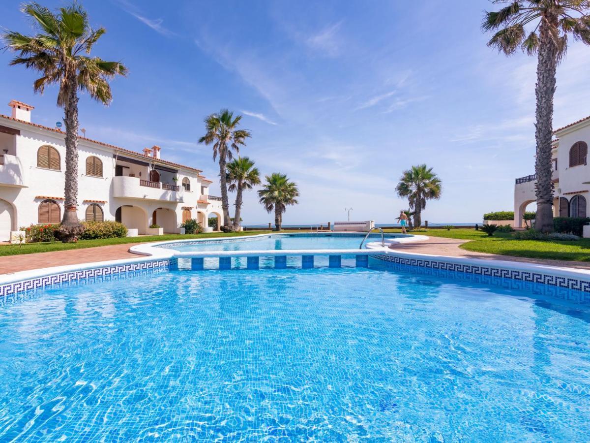 Apartment Nueva Playa Les Deveses Dış mekan fotoğraf