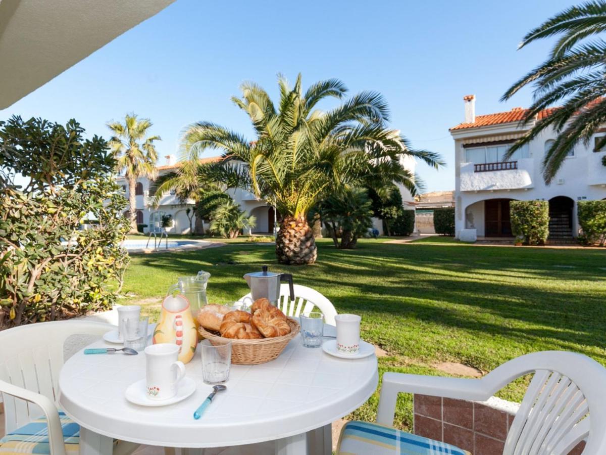 Apartment Nueva Playa Les Deveses Dış mekan fotoğraf
