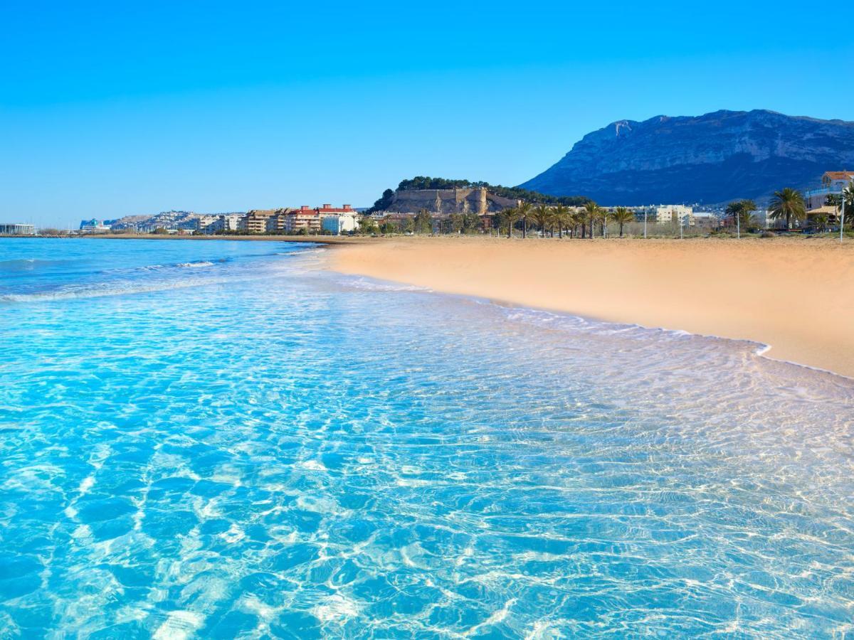 Apartment Nueva Playa Les Deveses Dış mekan fotoğraf